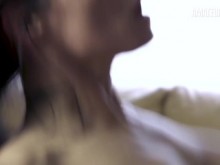 Tated Amateur Tynna se apoderó de sus tetas después del sexo hardcore - Euro amateur