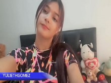 Follando a un maestro de gran culo maduro después de salir de la universidad Casero real