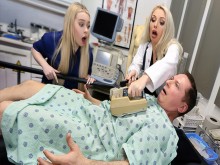 La enfermera rubia y la doctora Haley Spades y Missa Mars son folladas y facializadas por el paciente - Freeuse MILF