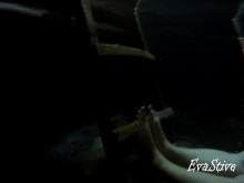 disparando bajo el agua en una fuente termal