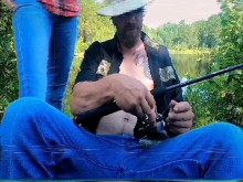 ¡Skank del banco de peces! ¡Hizo que un extraño chorreara mientras la golpeaba con los dedos afuera!