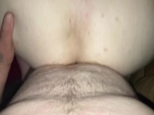 Puta casada déjame follarla y correrme dentro de su coño caliente