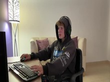 TRAILER: ME FOLLO A LA ESPOSA DEL HERMANO DE MI PAPÁ