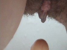 LLUVIA DORADA Y POLLA EN PRIMER PLANO DE COÑO