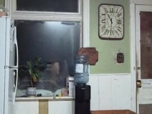 Cachonda, tatuada, drogada y cocinando