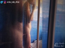 Mírame jugar en la ducha - Voyeur Time con Annika Belle