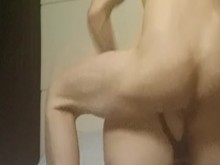 Excitándose con madura de perrito amateur en tanga