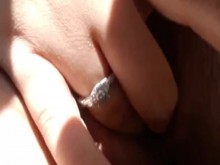 Squirting en el auto otra vez