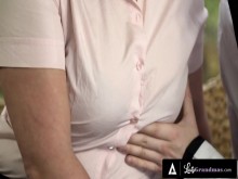 LUSTY GRANDMAS - Hot GILF usa a su hijastro como rebote después de terminar su relación con su padre